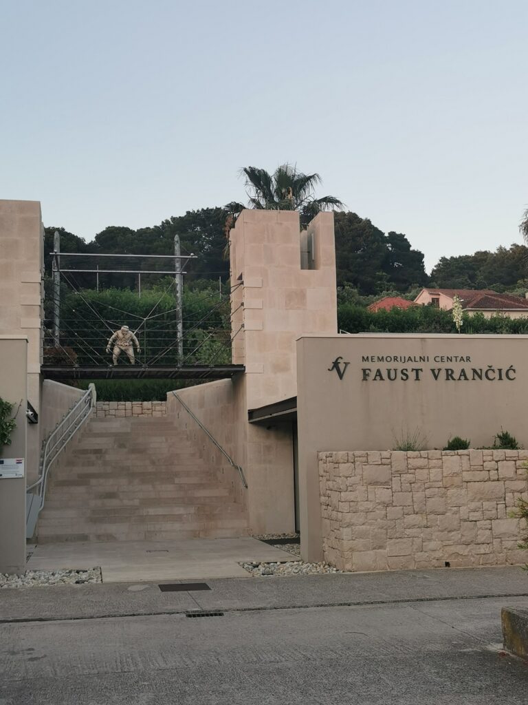Memorijalni centar "Faust Vrančić", Prvić Luka "Obraz